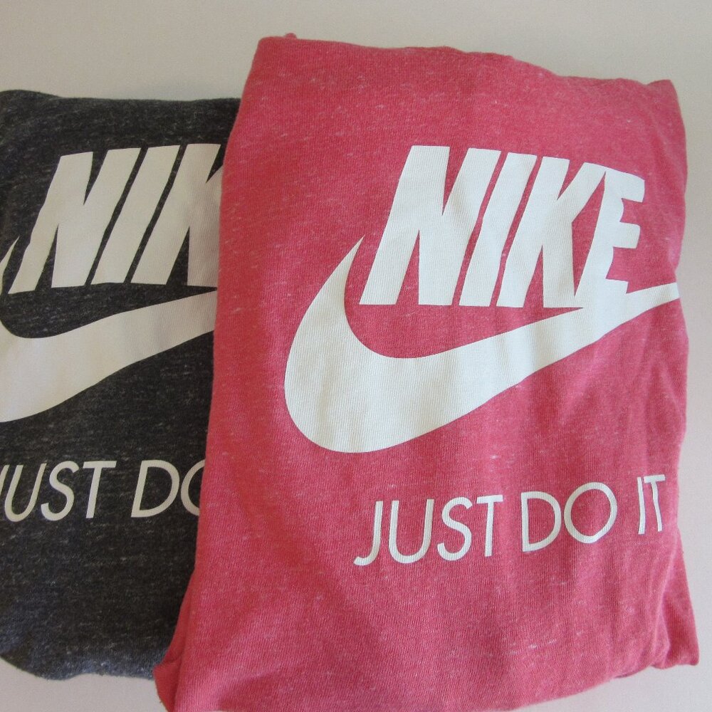 NIKE Lot of 2 Pink & Gray Pullover Just Do It Hoodie Long Sleeve Sweatshirt 1X